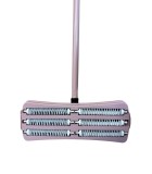 Art.-Nr. 566 + 711 Krümelbürste mit Metallstiel 120 cm – 6-reihig